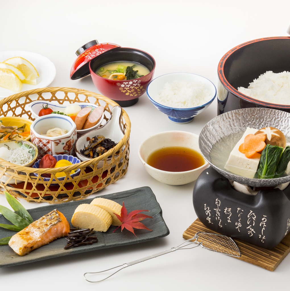 Shinmaiko Garden Hotel