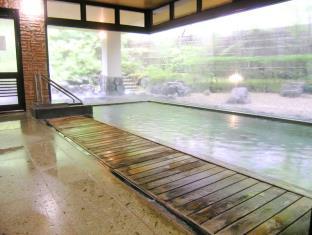 つなぎ温泉 四季亭