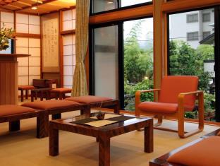 音羽屋旅館