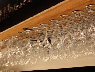 Kyou Bar Lounge & Inn