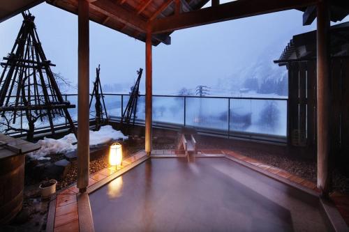花とほたる 湯のさと 雪国