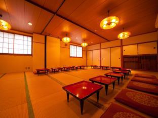割烹旅館 関屋