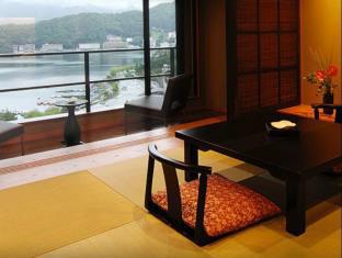 富士河口湖温泉 時悠々楽游