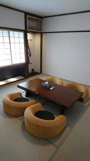 市隠 ichiin 千家 chika (禁煙)
