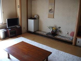 ビジネスホテル 三友荘