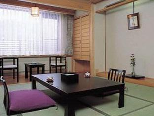 蔵王温泉 岩清水料理の宿 季の里