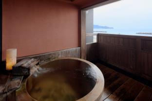 茜色の海 あるじ栖
