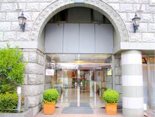 アイランドホテル