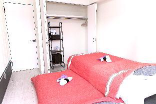 2 mins from Nankai Namba station (Namba area) 2c