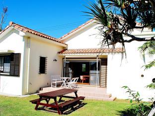 Karin Design Cottage