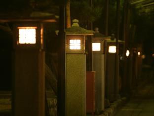 山一別館