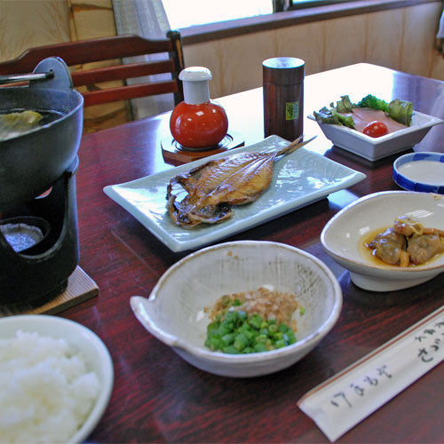 Sazanamikan