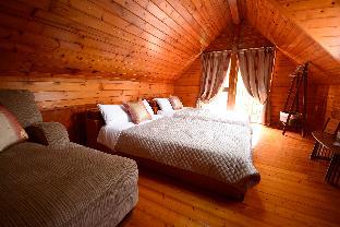 [All natural wood Big Log Home]4Br,2Bath,3Toilets