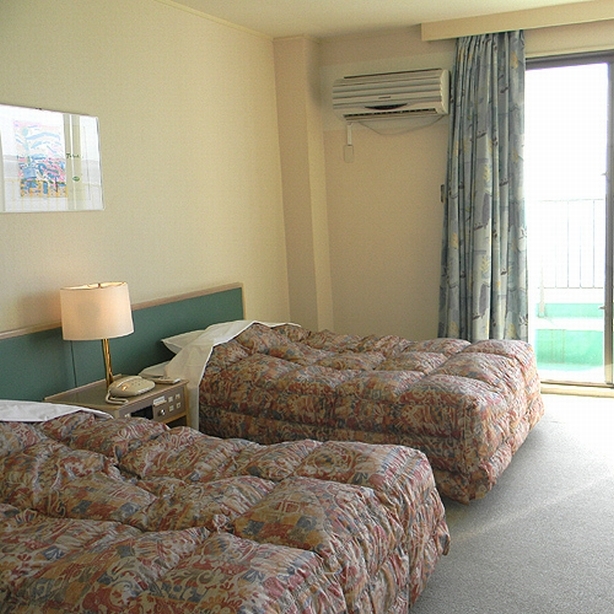 Hotel Motobu Resort