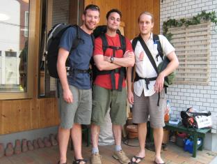 バックパッカーズホステル イノーズプレイス