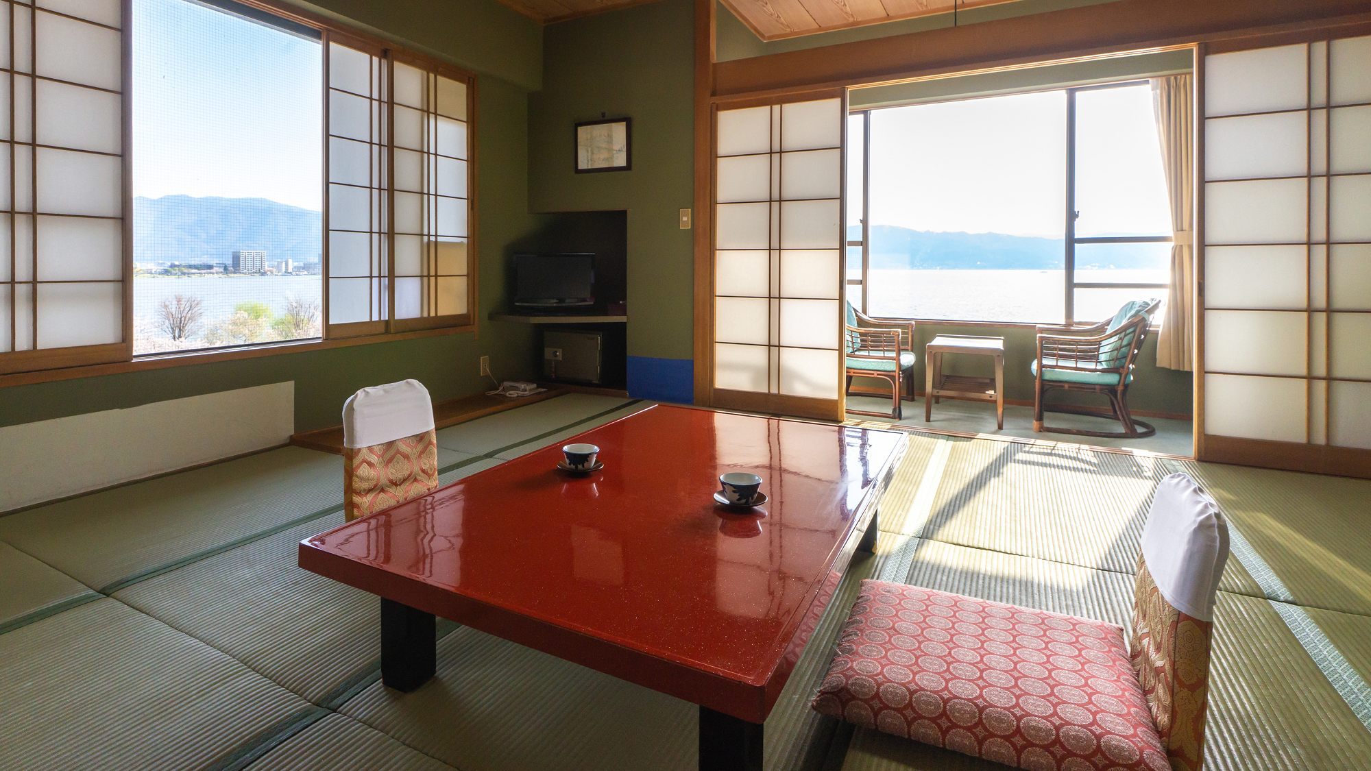 Suwako En