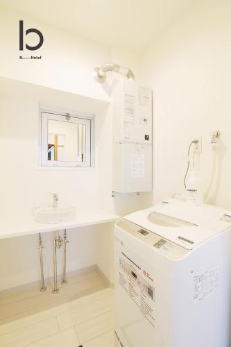 Spacious 3 bedroom Japanese Apt for 10 ppl 401