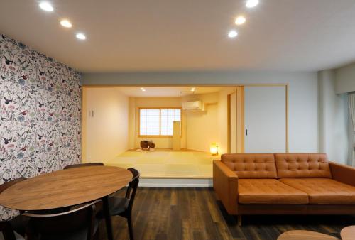 コンドミニアムHARU 那覇県庁前 202