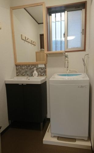 桃山ゲストハウス おかだ