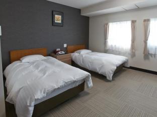 温泉ホテル中原別荘（客室禁煙・耐震改修済）