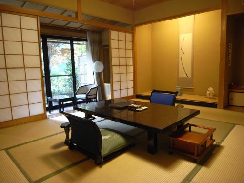 川上屋  花水亭