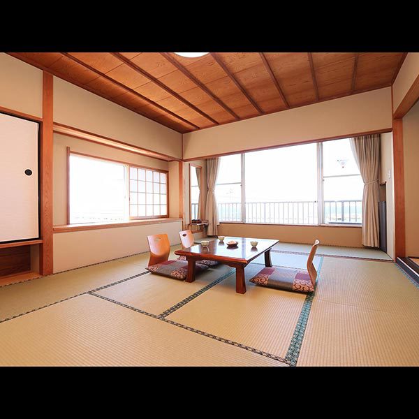 Seafood Restaurant & Ryokan Yamani