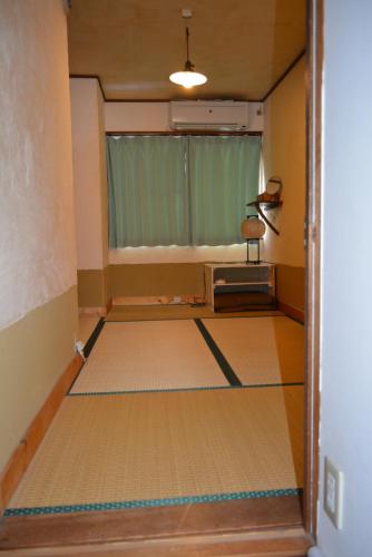 ゲストハウス　凡