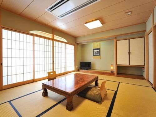 プラザホテル吉翠苑