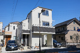 ［江戸川区］ヴィラ（110m²）｜ 3ベッドルーム／1バスルーム