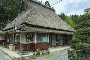 徳平庵