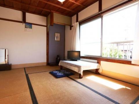 料理旅館　丸茂