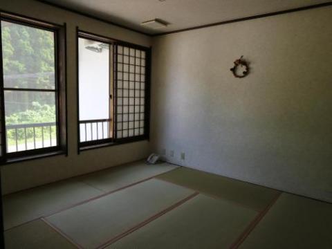 醸す森