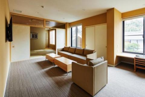 HANARE KYOTO 冷泉の宿 Gion Maisen