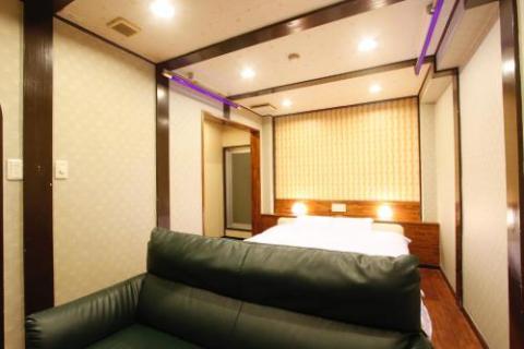 ホテル Mio (大人専用）