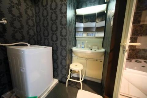 Nibiiro 4 Bloom Hotel