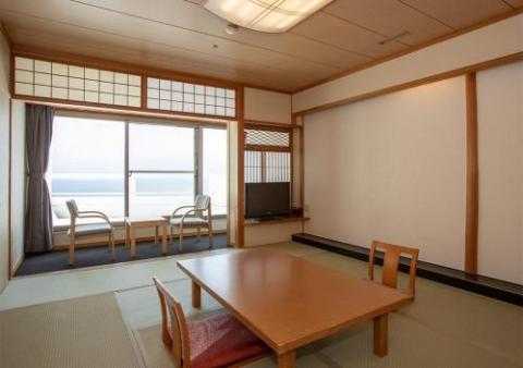 熱川ハイツ