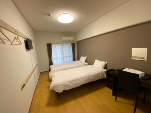 ロイヤルハイツ中央町205