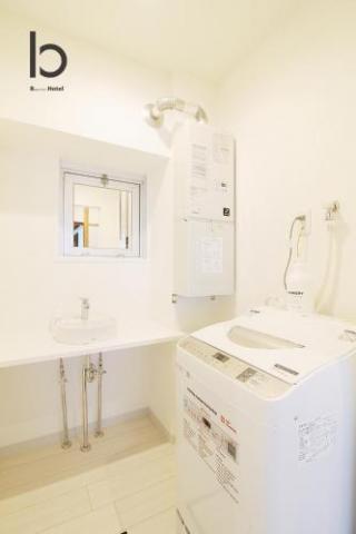 Spacious 3 bedroom Japanese Apt for 10 ppl 401