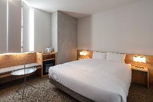 TSUGU 京都三条 by THE SHARE HOTELS