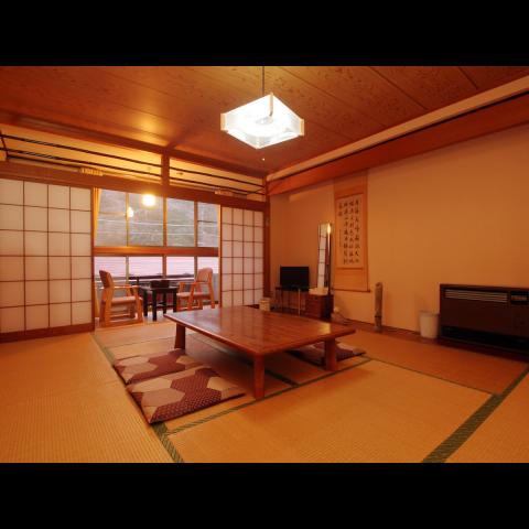 Shiobara Onsen Yamanamiso