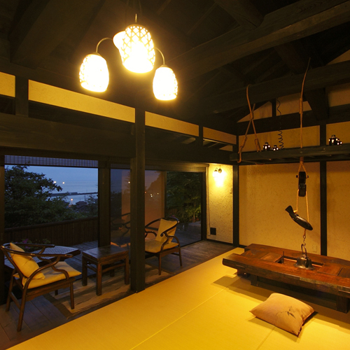 Nishi Izutoi Onsen Musoan Biwa